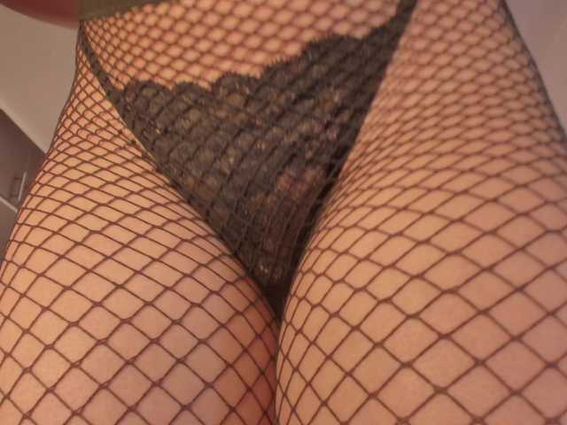 sol-angel live cam on BongaCams