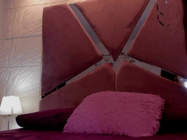 sol-angel live webcam show