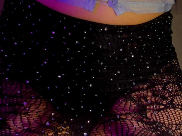 sol-angel live cam on BongaCams