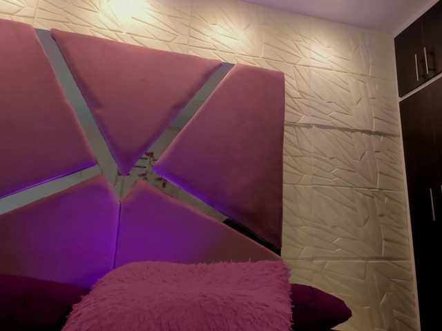 sol-angel live cam on BongaCams