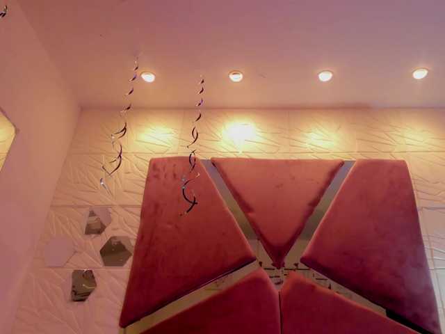 sol-angel live cam on BongaCams
