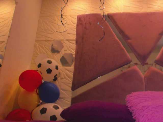 sol-angel live cam on BongaCams