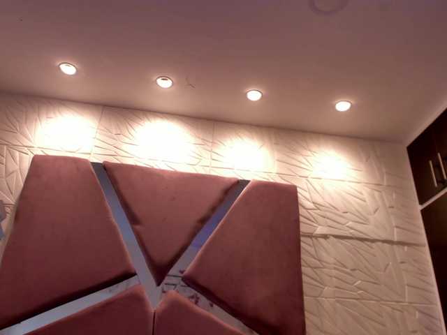 sol-angel live cam on BongaCams