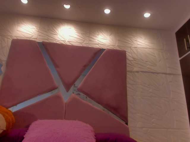 sol-angel live cam on BongaCams