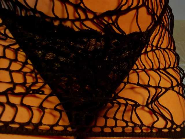 sol-angel live cam on BongaCams