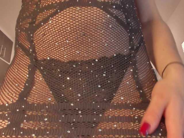 sol-angel live cam on BongaCams