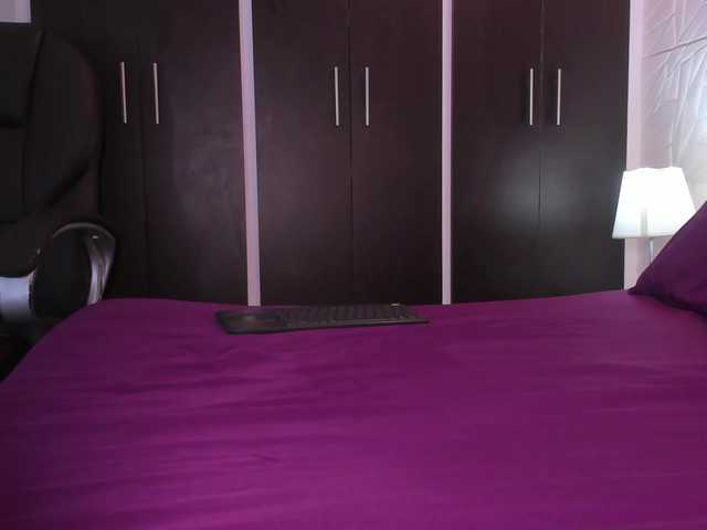 sol-angel live cam on BongaCams
