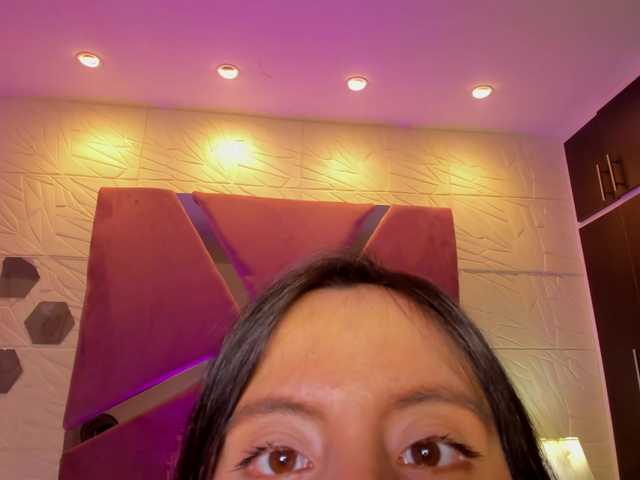 sol-angel live cam on BongaCams