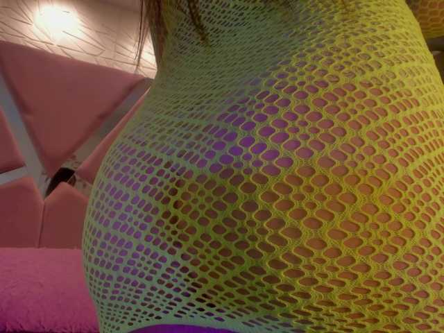 sol-angel live cam on BongaCams