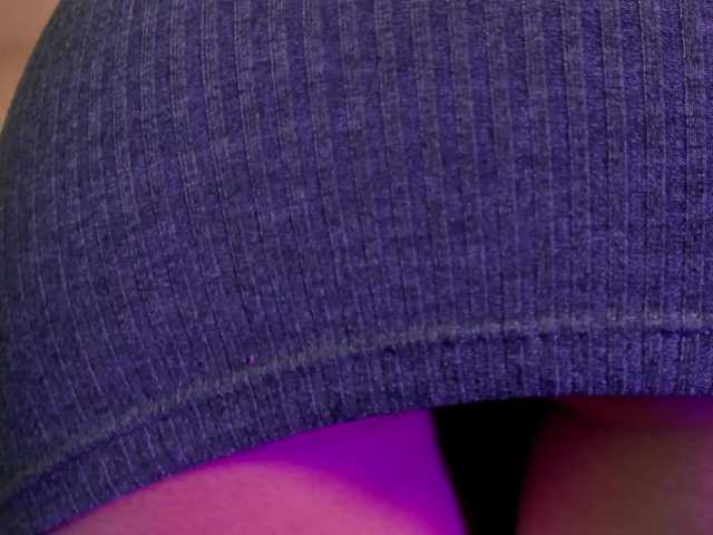 sol-angel live cam on BongaCams