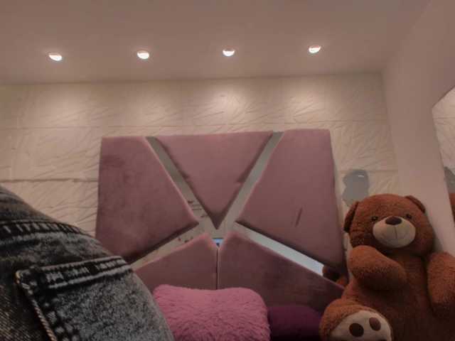 sol-angel live cam on BongaCams