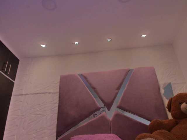 sol-angel live cam on BongaCams