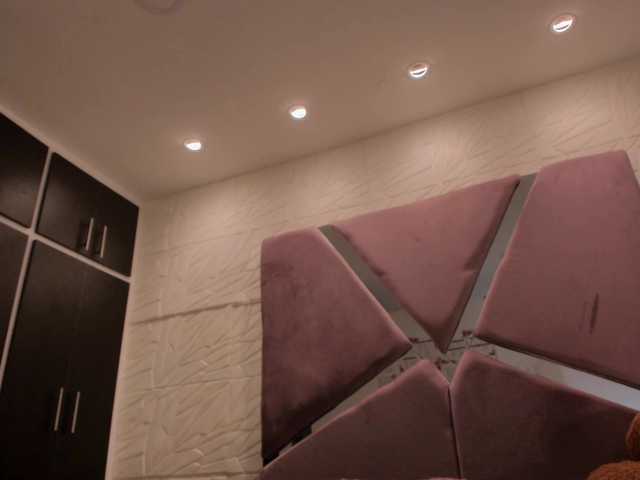 sol-angel live cam on BongaCams