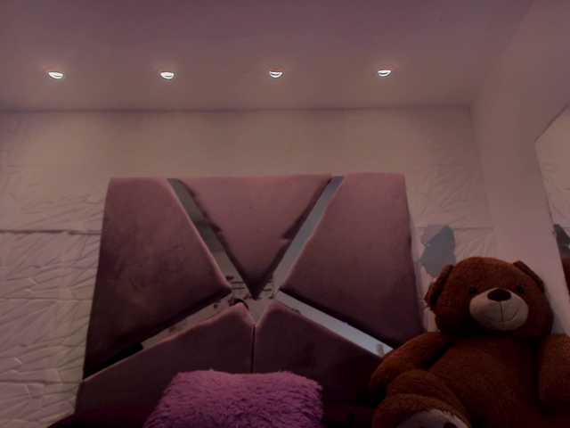 sol-angel live cam on BongaCams