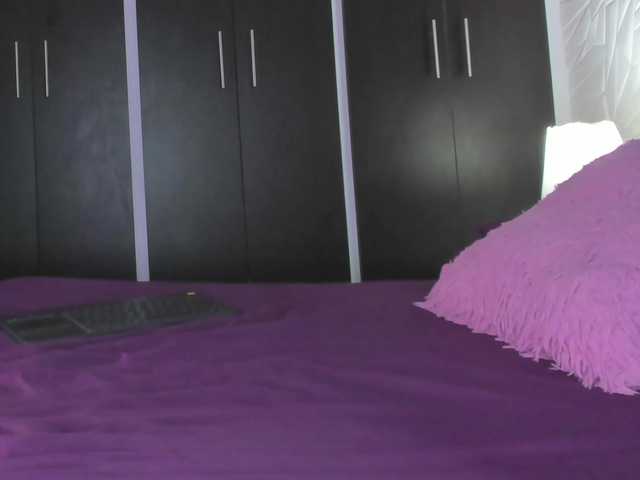 sol-angel live cam on BongaCams