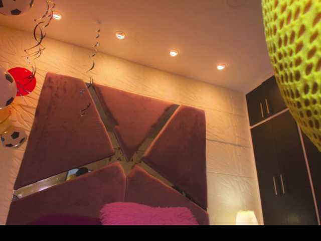 sol-angel live cam on BongaCams