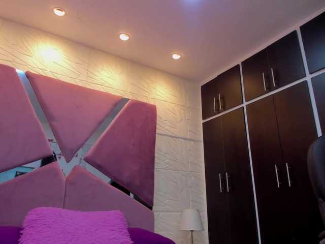 sol-angel live cam on BongaCams