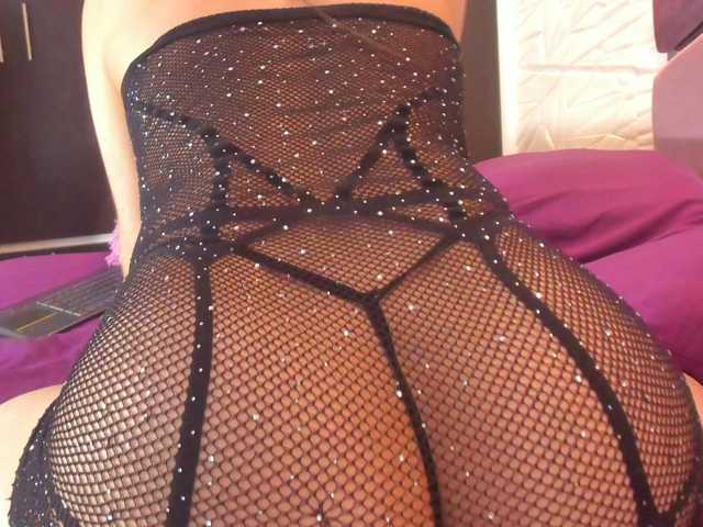 sol-angel live cam on BongaCams