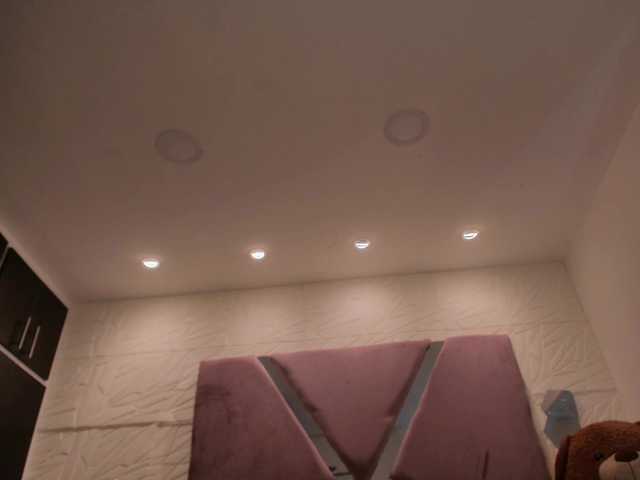 sol-angel live cam on BongaCams