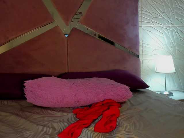 sol-angel live cam on BongaCams