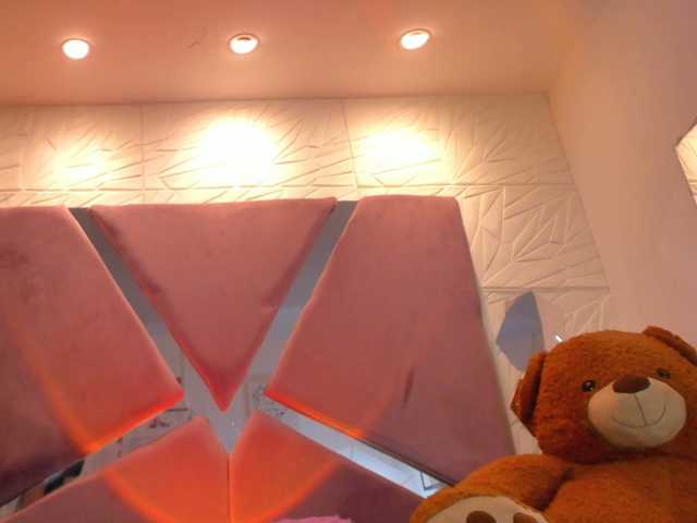 sol-angel live cam on BongaCams