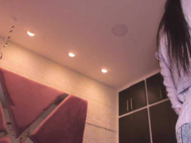 sol-angel live cam on BongaCams