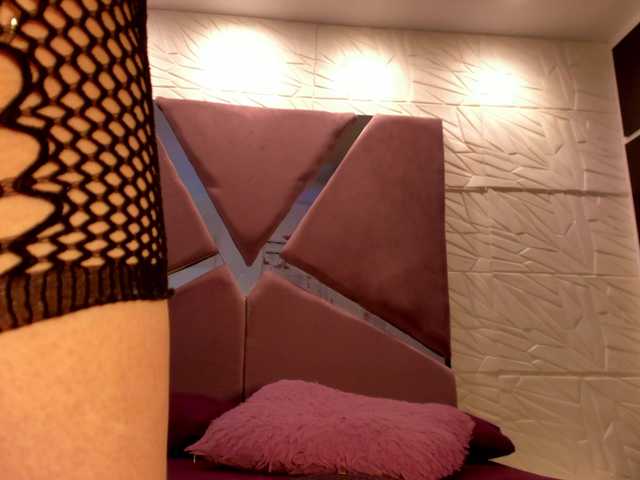 sol-angel live cam on BongaCams