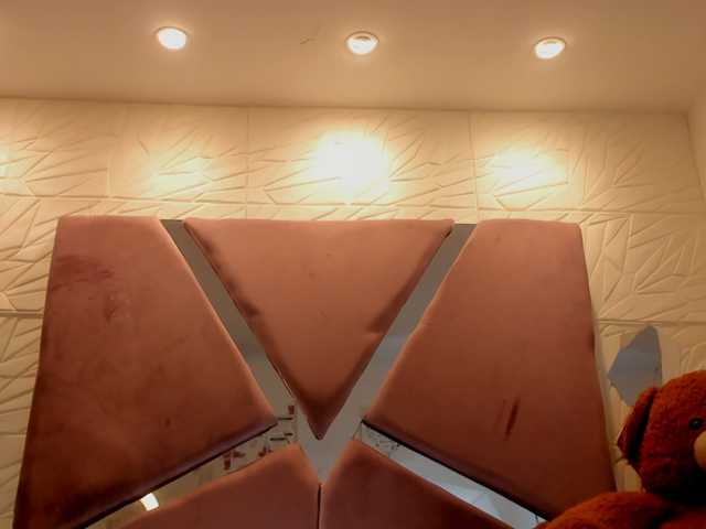 sol-angel live cam on BongaCams
