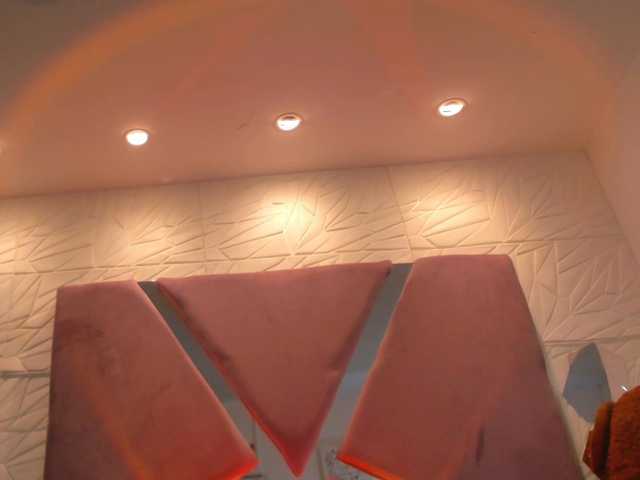 sol-angel live cam on BongaCams