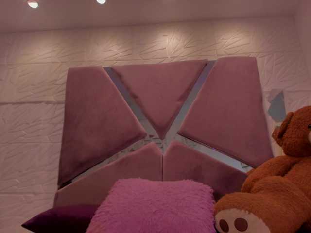 sol-angel live cam on BongaCams