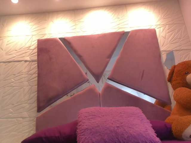 sol-angel live cam on BongaCams
