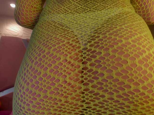 sol-angel live cam on BongaCams