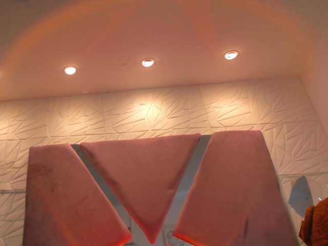 sol-angel live cam on BongaCams