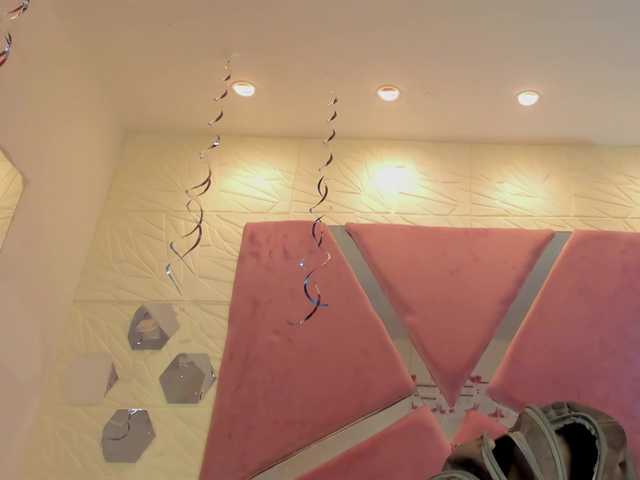 sol-angel live cam on BongaCams