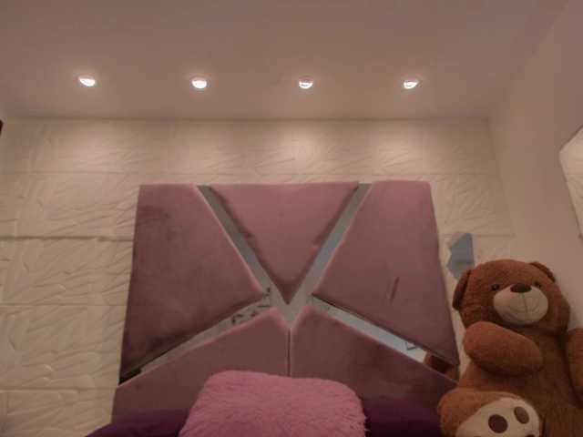 sol-angel live cam on BongaCams