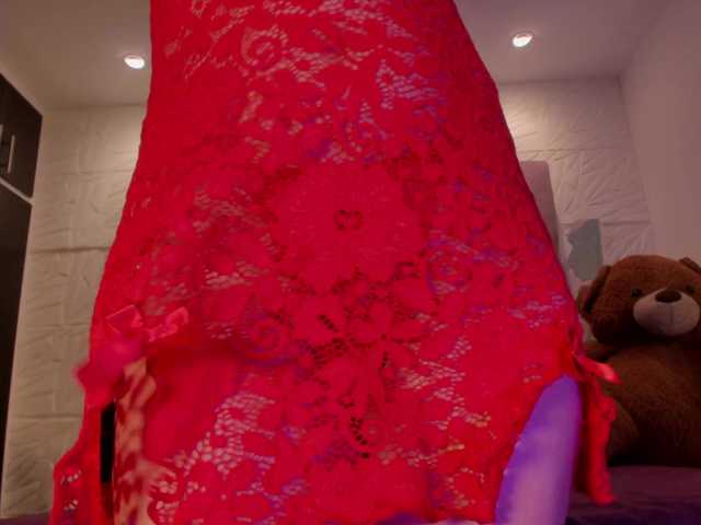 sol-angel live cam on BongaCams