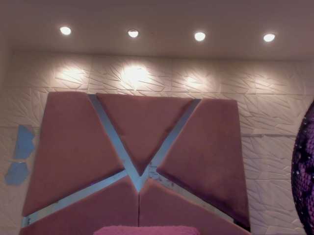 sol-angel live cam on BongaCams