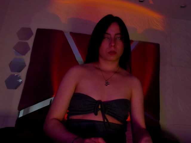 sol-angel live cam on BongaCams