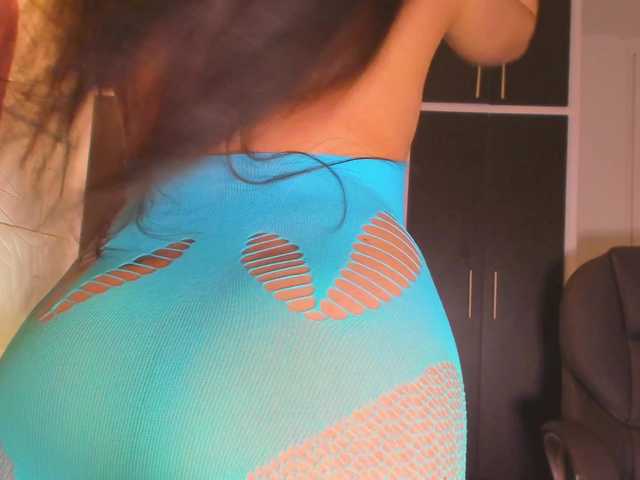 sol-angel live cam on BongaCams