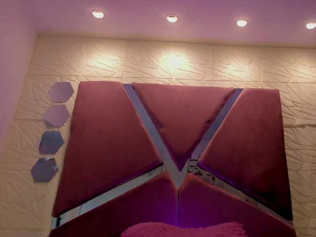 sol-angel live cam on BongaCams
