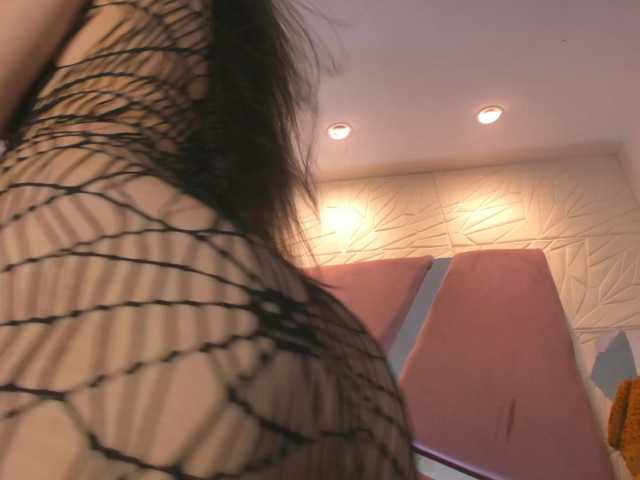 sol-angel live cam on BongaCams