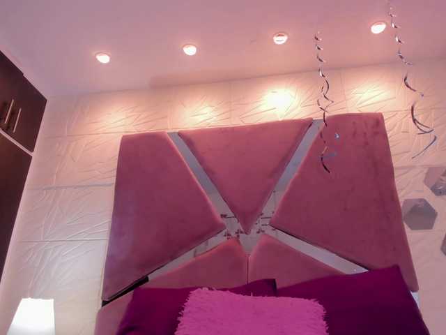 sol-angel live cam on BongaCams