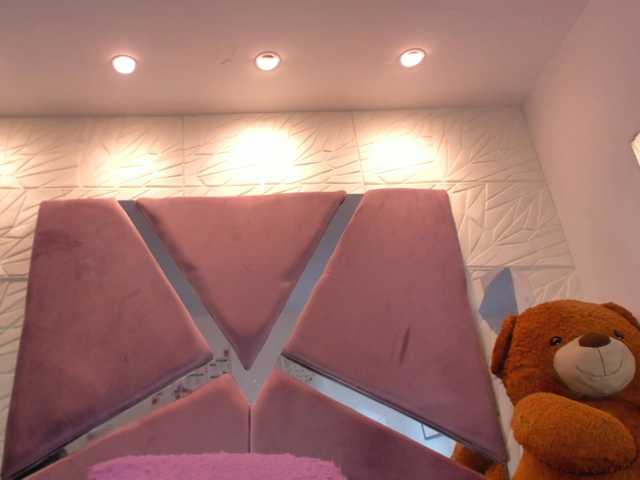 sol-angel live cam on BongaCams