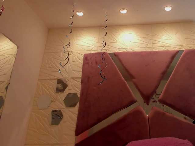 sol-angel live cam on BongaCams