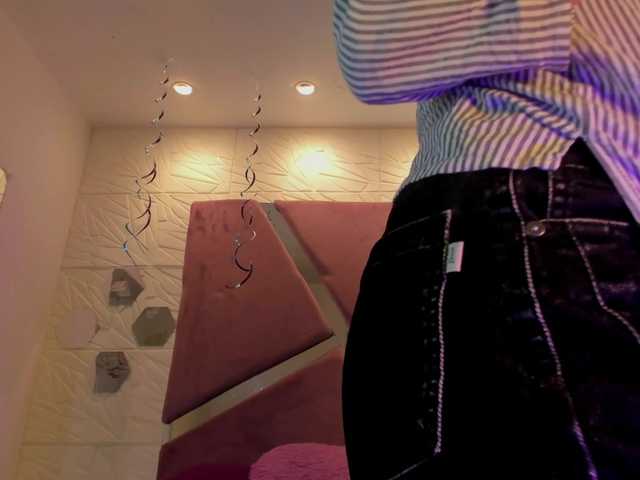 sol-angel live cam on BongaCams