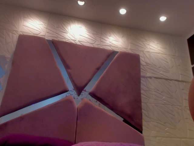 sol-angel live cam on BongaCams