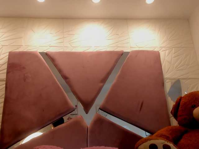 sol-angel live cam on BongaCams