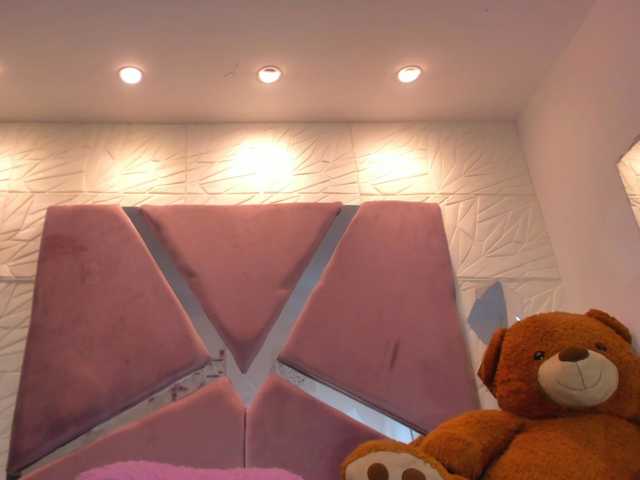 sol-angel live cam preview