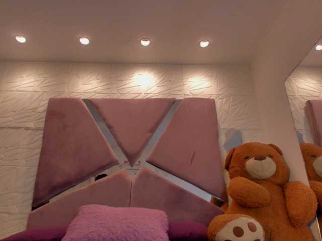 sol-angel live cam on BongaCams