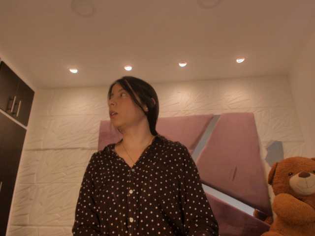 sol-angel live cam on BongaCams